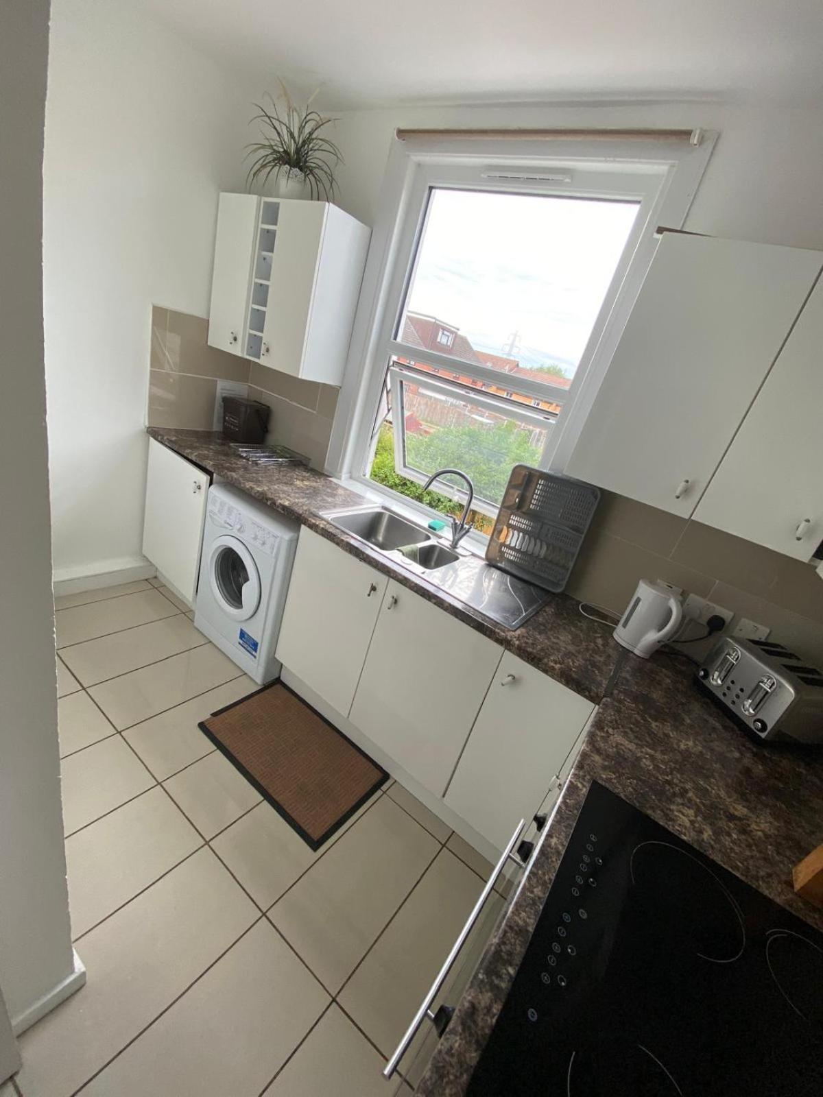 Boundary Road, 1 Bedroom & 2 Bedroom Flats Londra